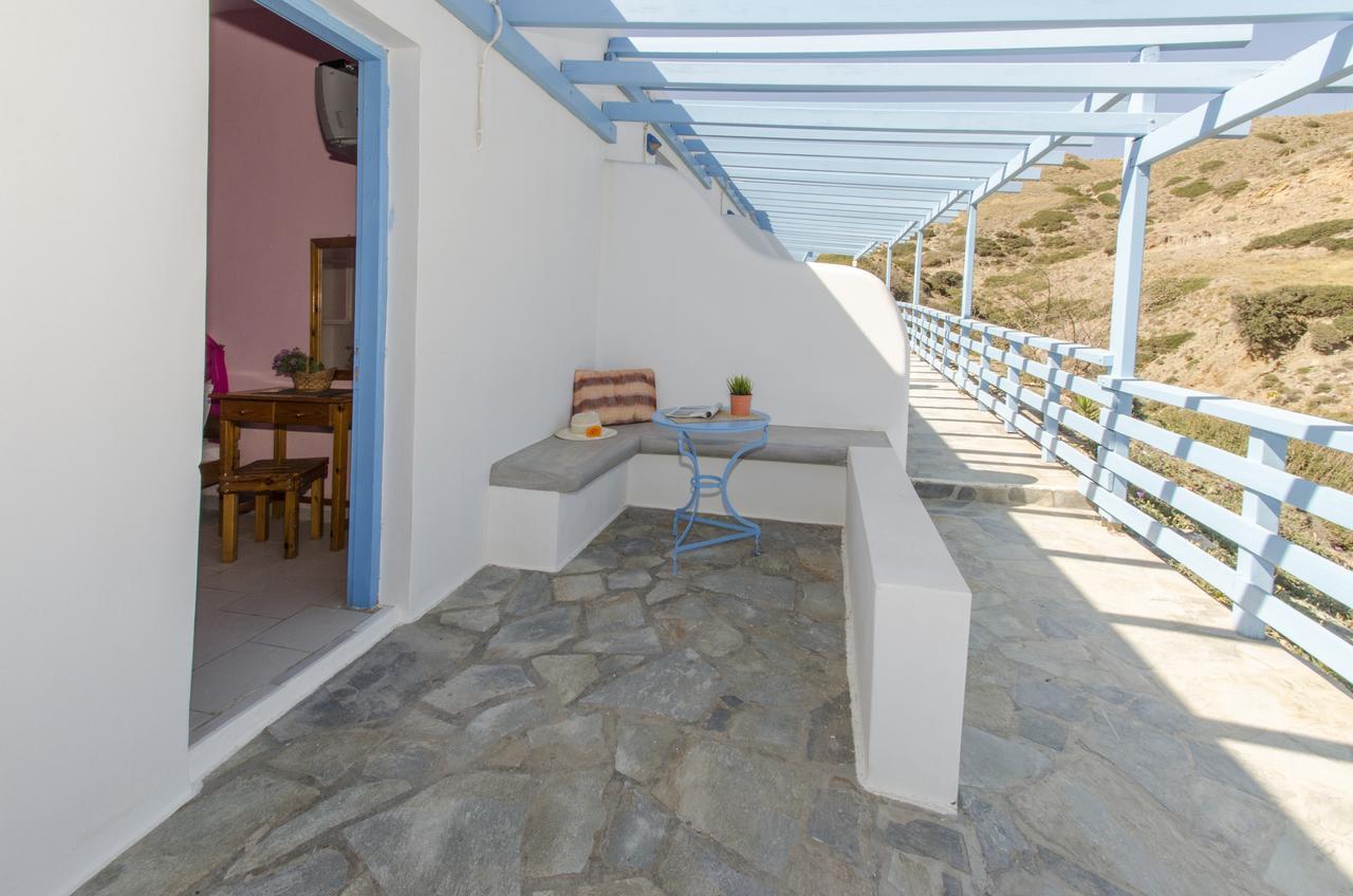 Thalassopetra Strand van Agia Kiriaki Buitenkant foto